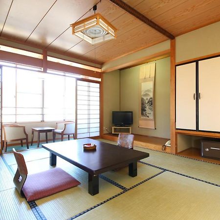 Hirugami No Mori Hotell Achi Eksteriør bilde