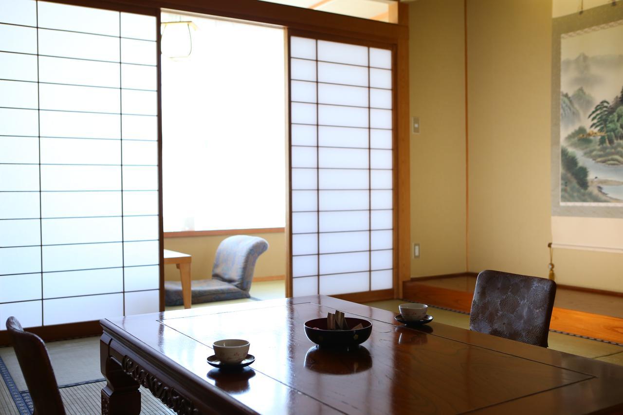 Hirugami No Mori Hotell Achi Eksteriør bilde